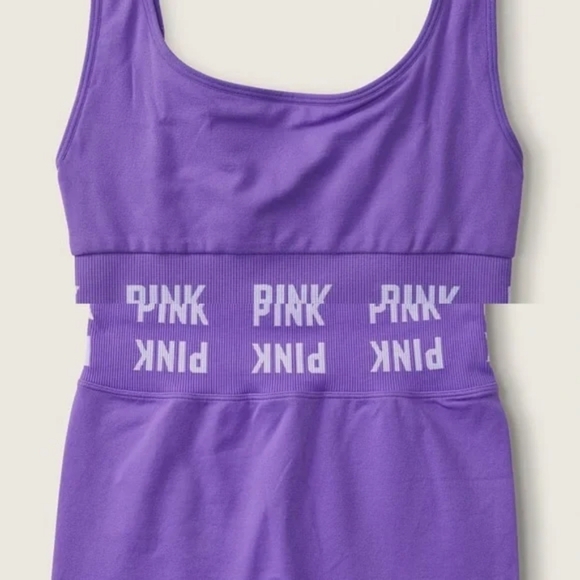 PINK Victoria’s Secret Set High Rise Biker Shorts Sports Bra L Purple Passion - Picture 3 of 8